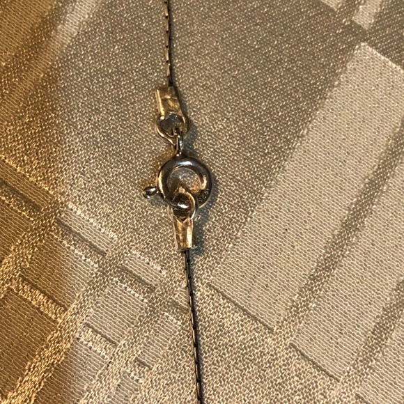 Pearl & Sterling Silver Necklace & Earrings by Israeli Artist YAM Yuval - Picture 5 of 13